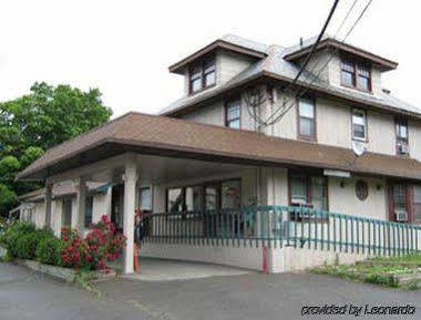 Knights Inn Endwell Esterno foto