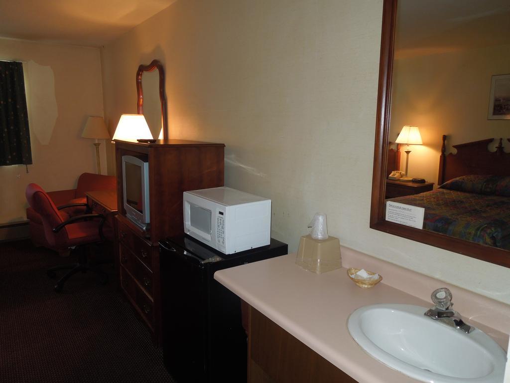 Knights Inn Endwell Esterno foto